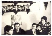 Chema Turmo, Emiliano Rodrguez, Jos Esteban Planas y Jos Antonio Martn Espldora, en el despacho de ngel Anadn en el Teatro Principal